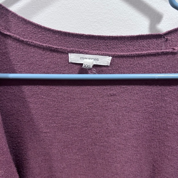 Maurice’s open sweater - Picture 2 of 2